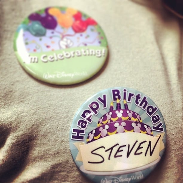 Disneyland tips buttons pins badges birthday