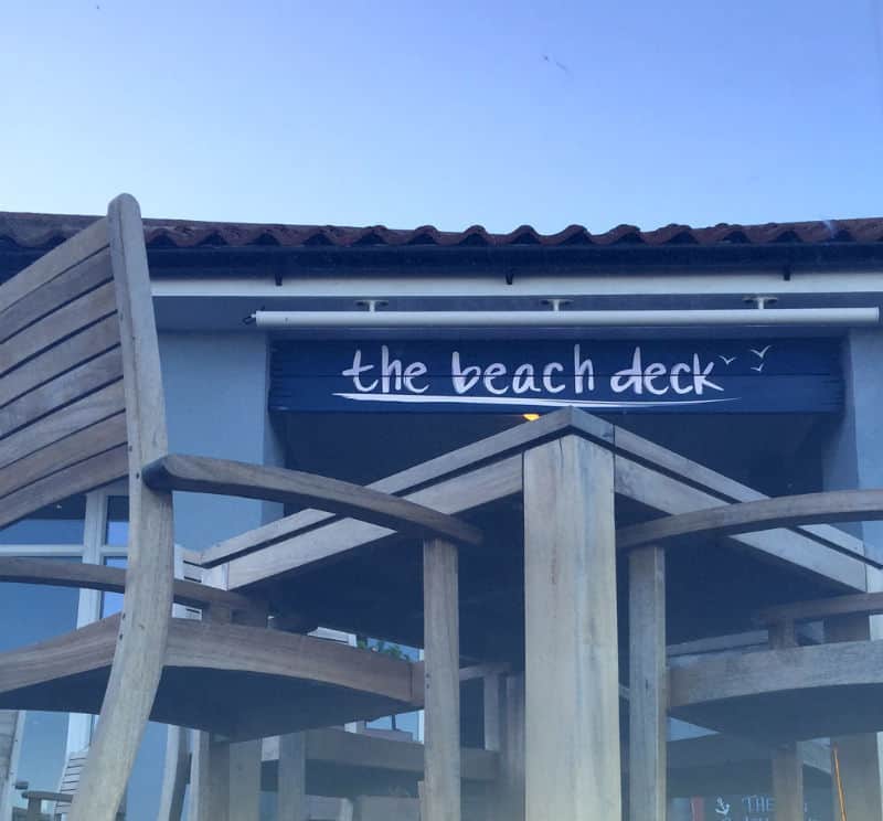 beach-deck-eastbourne-eileen-cotter-wright