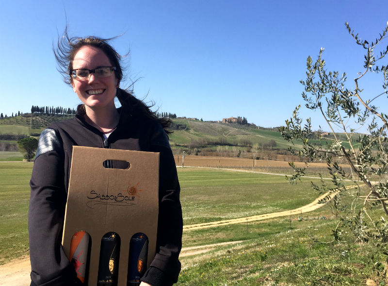 sasso di sole box of wine tuscany