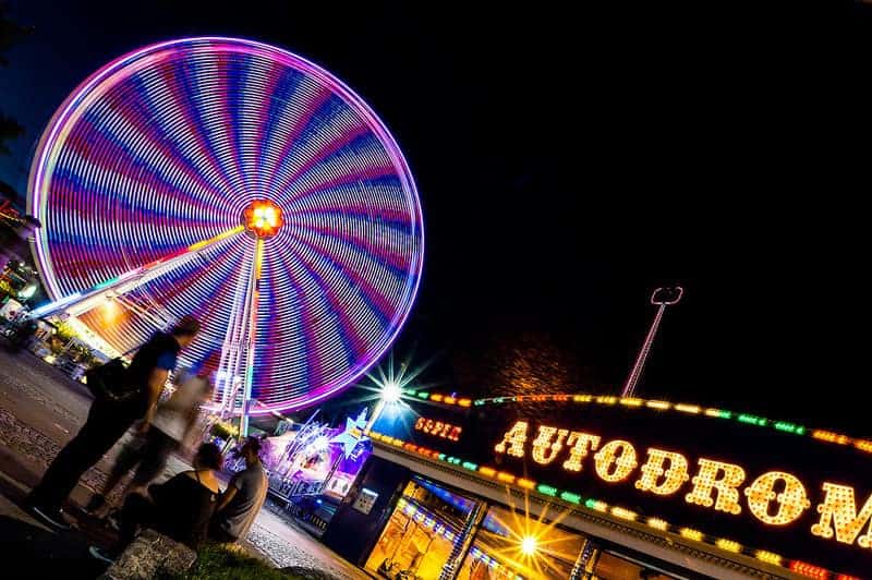 prater amusement park at night ferris wheel