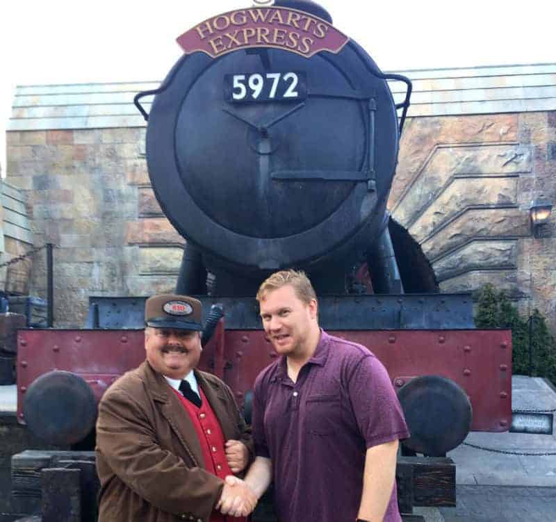 hogwarts express train and conductor universal studios orlando