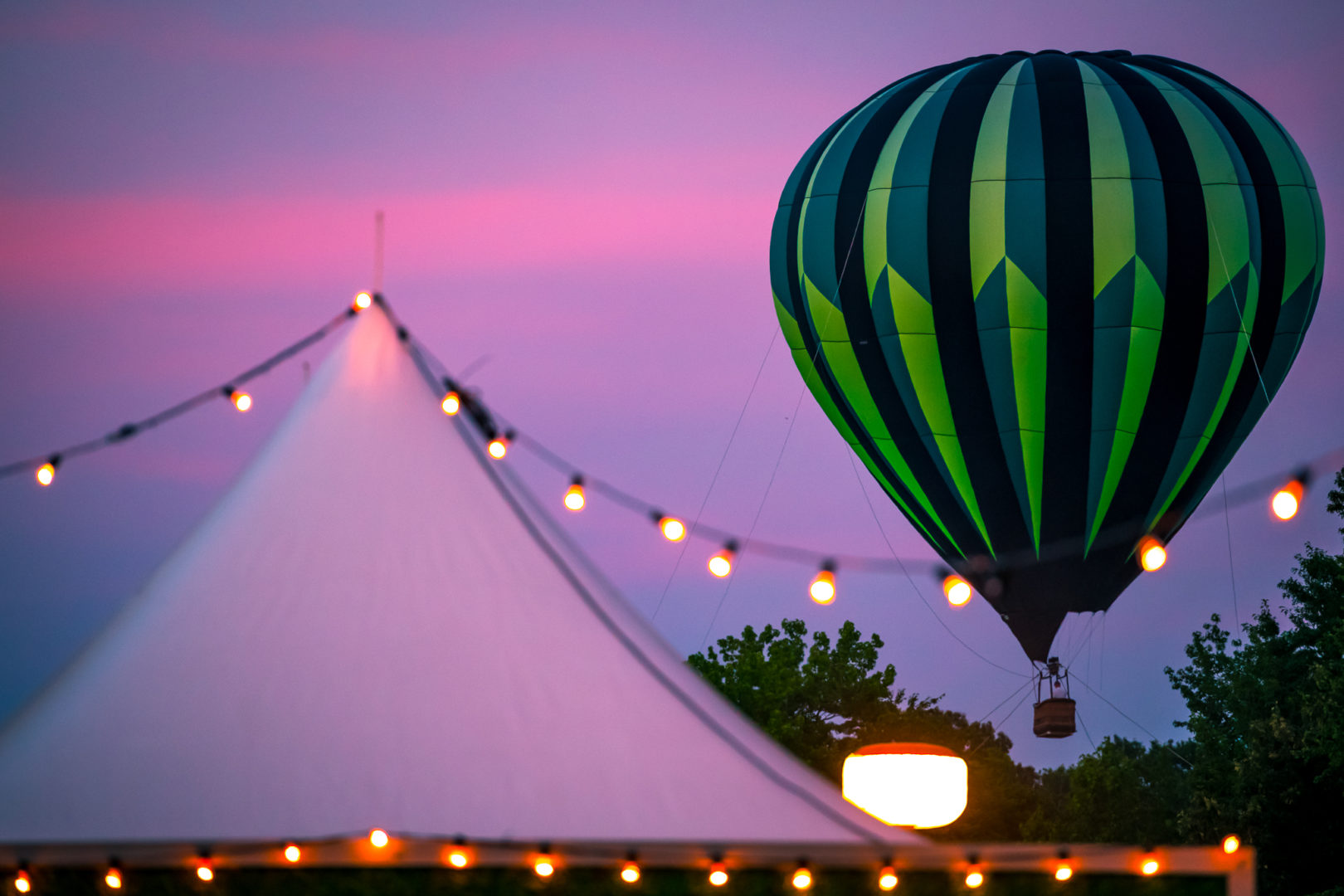 Hot air balloon ar firefly musci festival delaware