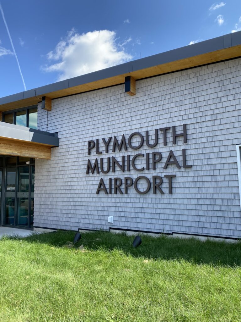 plymouth municipal airport massachusetts
