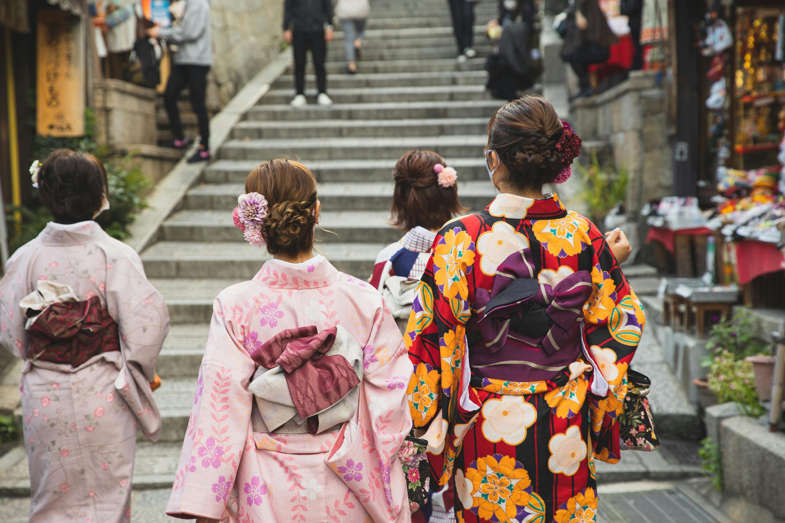 women in Kyoto Japan