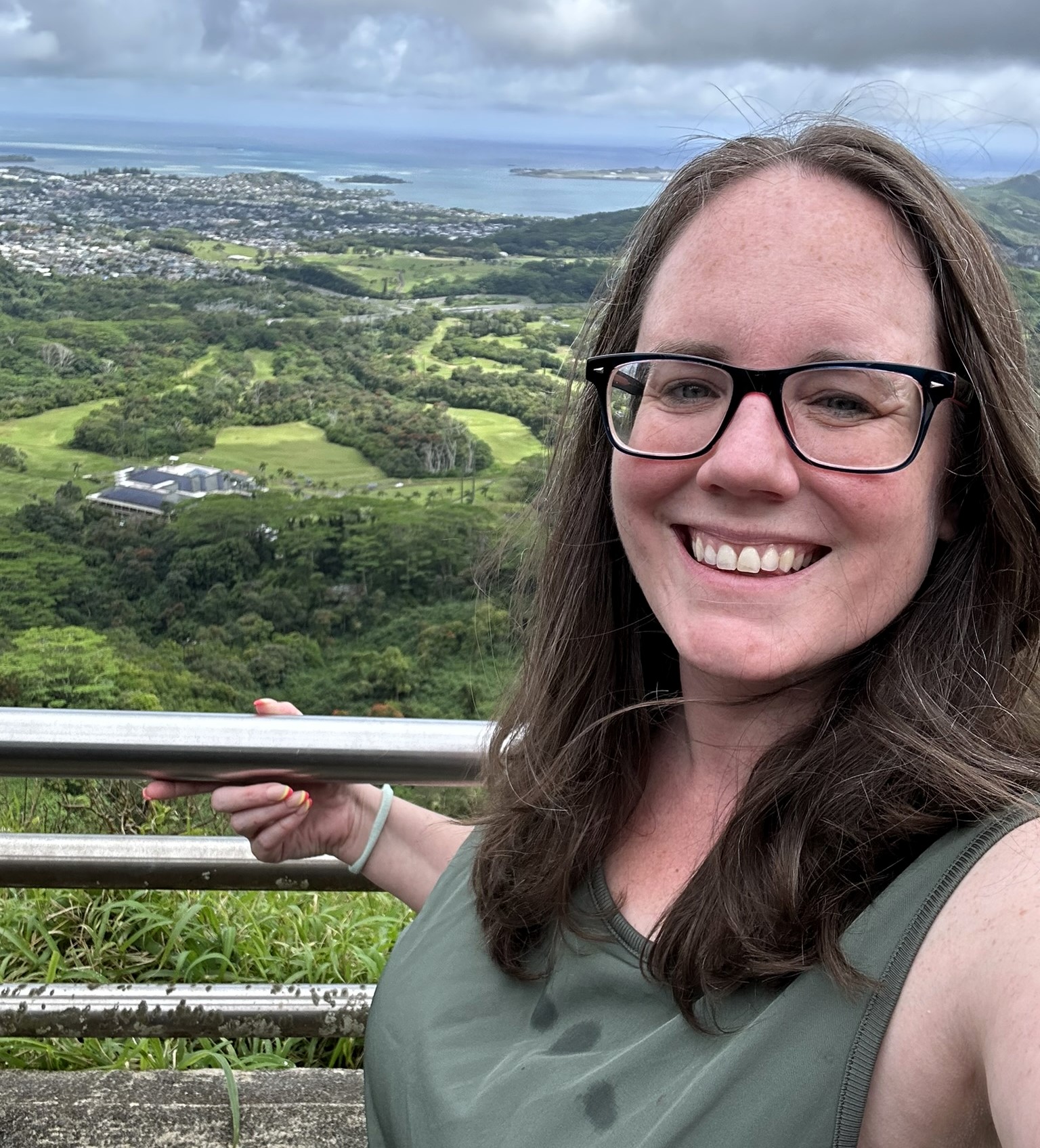 Eileen at Nu’uanu Pali Lookout