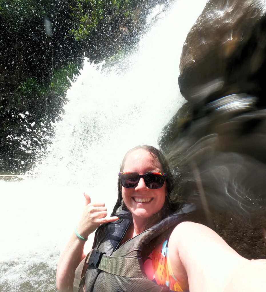 eileen at waterfall in waimea valley