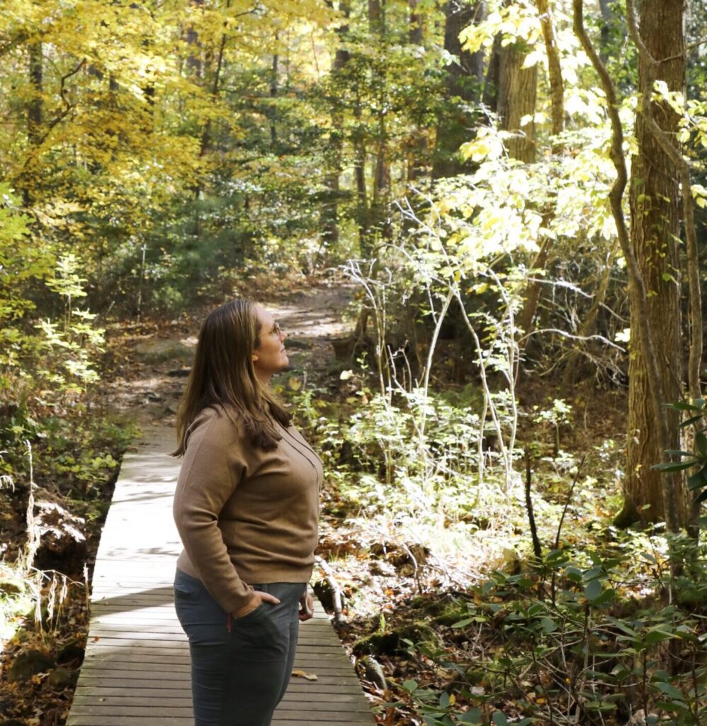 eileen in the wood in quince top