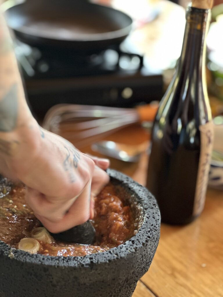 making salsa at arca