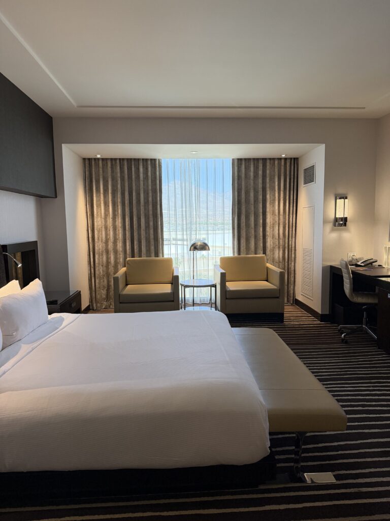 room and bed details in red rocks casino and resort las vegas